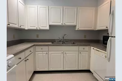 401 D Ercole Court T127 #T127, Norwood, NJ 07648 - Photo 27