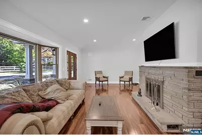 32 Wanaque Road, West Milford, NJ 07421 - Photo 7