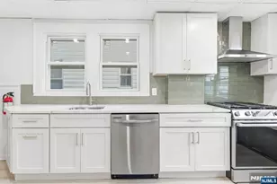 47 Lindsley Ave, Irvington, NJ 07111 - Photo 13