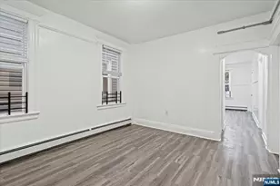 871 19th St, Newark, NJ 07108 - Photo 23