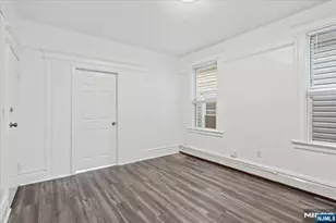 871 19th St, Newark, NJ 07108 - Photo 9