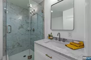 29 Thackeray Rd, Oakland, NJ 07436 - Photo 17