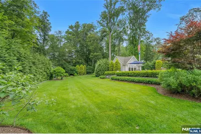 35 Hampshire Hill Road, Upper Saddle River, NJ 07458 - Photo 43