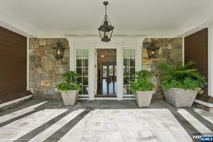 907 Scioto Dr, Franklin Lakes, NJ 07417 - Photo 5