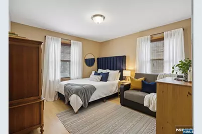 60 Garden Avenue, Woodland Park, NJ 07424 - Photo 19