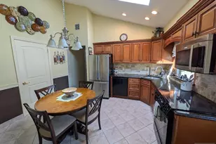 302 Lincoln Ave, Totowa, NJ 07512 - Photo 7