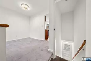21D Lakeview, Leonia, NJ 07605 - Photo 11