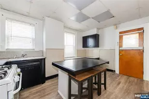 109 Sanford Ave, Belleville, NJ 07109 - Photo 7