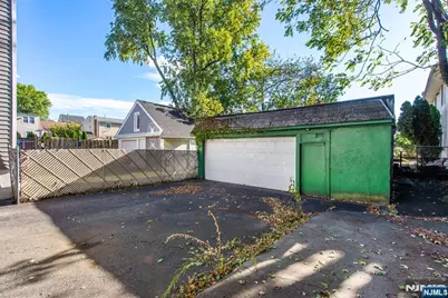 109 Sanford Avenue, Belleville, NJ 07109 - Photo 17