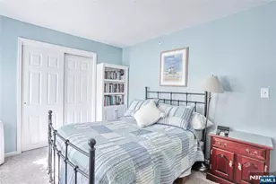 2009 Hawthorne Ln, Mahwah, NJ 07430 - Photo 15