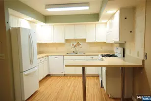 401 Dercole Ct 332, Norwood, NJ 07648 - Photo 3