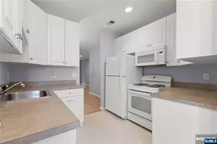 200 Dey Street 260, Harrison, NJ 07029 - Photo 7