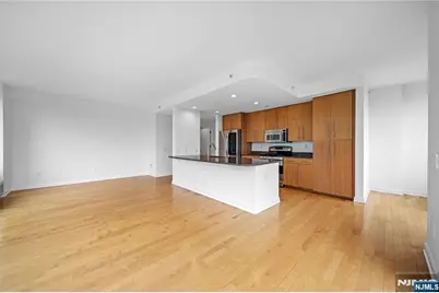 800 12th Street 302 #302, Palisades Park, NJ 07650 - Photo 7