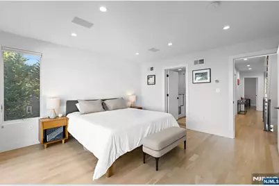 391 Undercliff Avenue B #B, Edgewater, NJ 07020 - Photo 17
