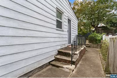 87 Pompton Avenue, Woodland Park, NJ 07424 - Photo 33