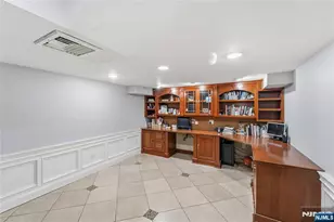854 Cambridge Rd, River Vale Township, NJ 07675 - Photo 35