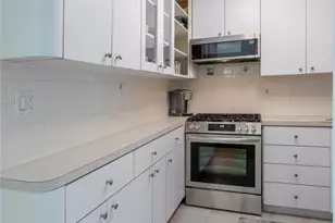 2100 Linwood 17Y, Fort Lee, NJ 07024 - Photo 15