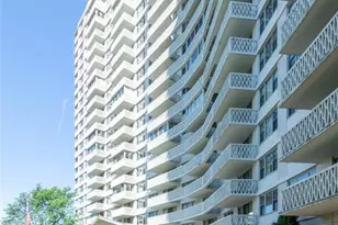 2100 Linwood 17Y, Fort Lee, NJ 07024 - Photo 29