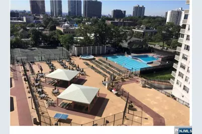 2100 Linwood 17Y #17Y, Fort Lee, NJ 07024 - Photo 35