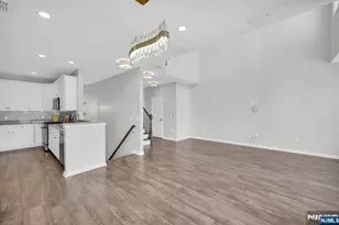 41 Sequoia Dr, Cedar Grove, NJ 07009 - Photo 7