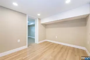 95 N 16th St, Prospect Park, NJ 07508 - Photo 27
