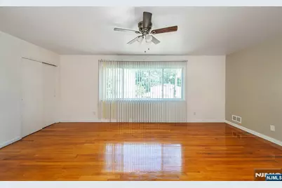 95 N 16th Street, Prospect Park, NJ 07508 - Photo 21