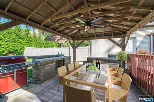 7 Herbst Rd, Old Tappan, NJ 07675 - Photo 33