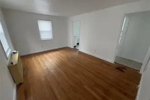 683 Kingsland Ave, Lyndhurst Township, NJ 07071 - Photo 7