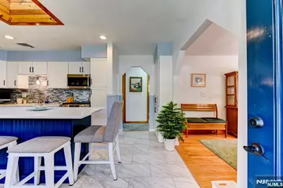 49 Lakeview Avenue, Butler, NJ 07405 - Photo 5