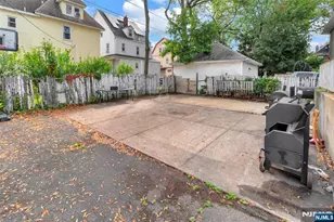 42 Nairn Pl, Newark, NJ 07108 - Photo 21