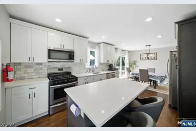 36 Alyson Place, Bloomfield, NJ 07003 - Photo 5