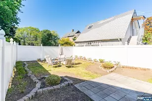 205 S Jefferson St, Orange, NJ 07050 - Photo 23