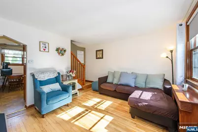 14 Hobart Place, Clifton, NJ 07011 - Photo 7