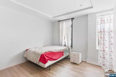 577 N 9th Street, Newark, NJ 07107 - Photo 9