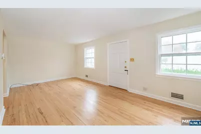 70 Gerard Road, Nutley, NJ 07110 - Photo 3