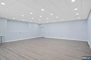 170 Lafayette Ave 8A, Passaic, NJ 07055 - Photo 33