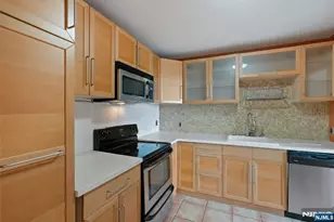 170 Lafayette Ave 8A, Passaic, NJ 07055 - Photo 9
