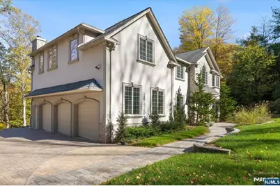 613 Knollwood Road, Franklin Lakes, NJ 07417 - Photo 41