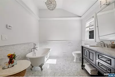 5 Academy Road, Ho Ho Kus, NJ 07423 - Photo 23