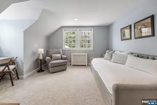 86 Carlton Ave, Ho Ho Kus, NJ 07423 - Photo 23