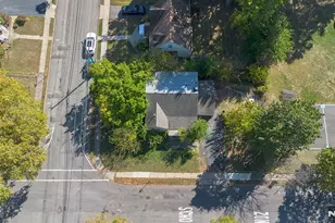 31-12 Rosalie St, Fair Lawn, NJ 07410 - Photo 3