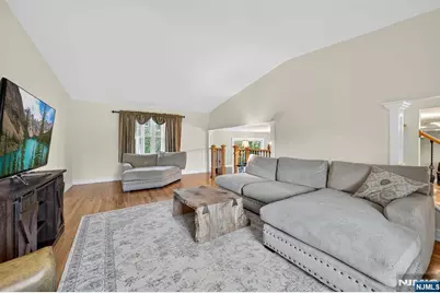 30 Manchester Way, Montville Township, NJ 07058 - Photo 7