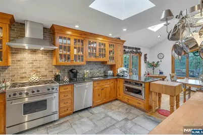 18 Bayberry Drive, Montvale, NJ 07645 - Photo 15