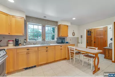 18 Bayberry Drive, Montvale, NJ 07645 - Photo 37