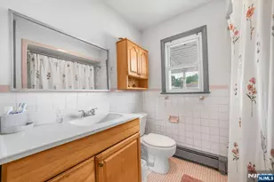 25 Newby Ave, Woodland Park, NJ 07424 - Photo 17