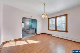 75 Scrivens St, Totowa, NJ 07512 - Photo 9