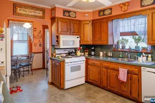 8-10 Morlot Ave, Fair Lawn, NJ 07410 - Photo 13