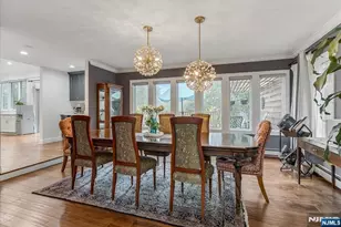 8 Oratam Rd, Upper Saddle River, NJ 07458 - Photo 11