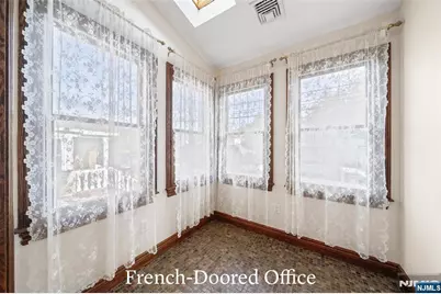 110 Phelps Avenue, Englewood, NJ 07631 - Photo 5