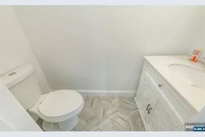 210 Nunda Avenue, Jersey City, NJ 07306 - Photo 19